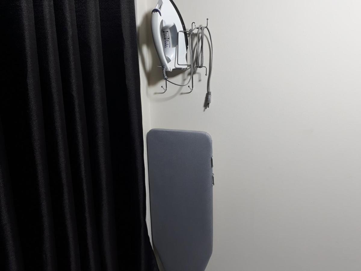 Apartamento Central Proximo A Rodoviaria E Faculdades 쿠리치바 외부 사진
