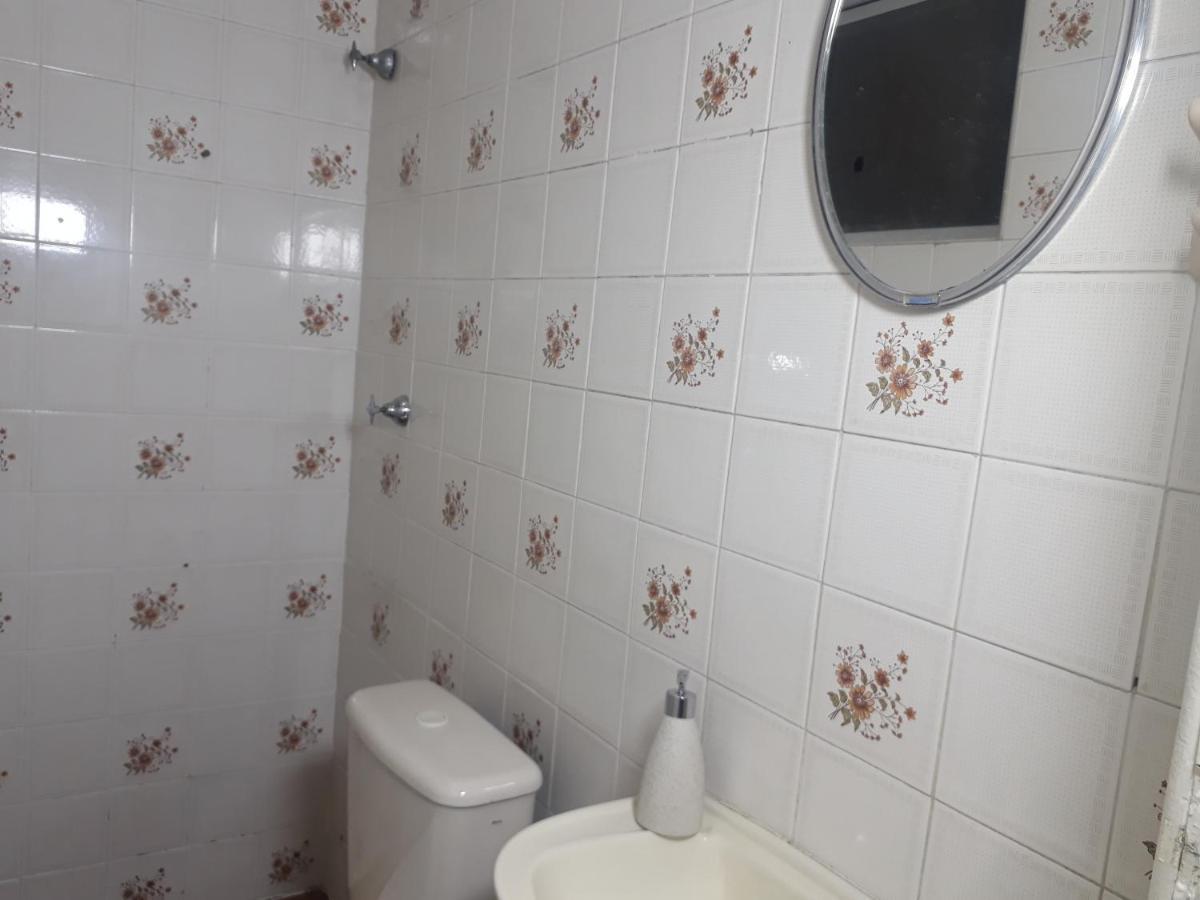 Apartamento Central Proximo A Rodoviaria E Faculdades 쿠리치바 외부 사진
